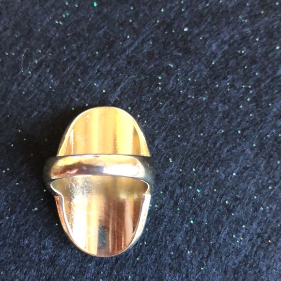 Ring - Picture 4 of 4